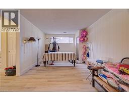 18 GILSTON Parkway - 19