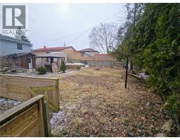 65 BROOKLYNE Road - 9