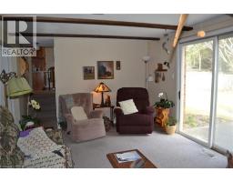 14 NIGHTINGALE Crescent - 16