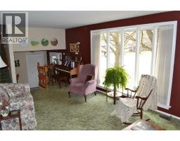 14 NIGHTINGALE Crescent - 22