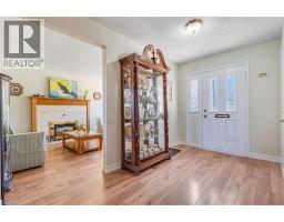 78 ESTHER Avenue - 3