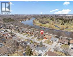 78 ESTHER Avenue - 40