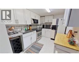 27 HEPBURN Avenue - 24