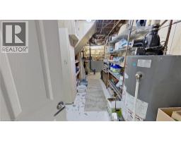 27 HEPBURN Avenue - 25