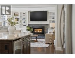 28 DEERVIEW Avenue - 20