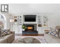 28 DEERVIEW Avenue - 21