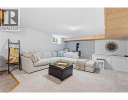 28 DEERVIEW Avenue - 39