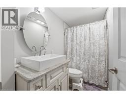 28 DEERVIEW Avenue - 42