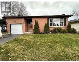 16 WESTDALE Avenue - 1