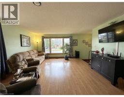 16 WESTDALE Avenue - 10