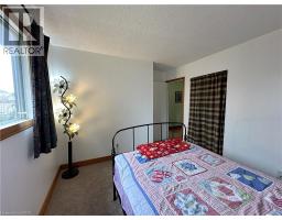 16 WESTDALE Avenue - 32