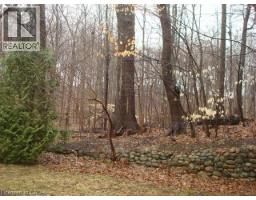 135 GLENFOREST Road - 5