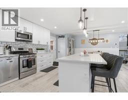 12 DEAN Crescent - 17