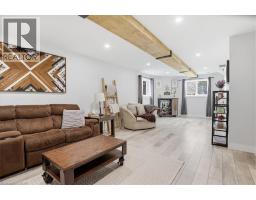 12 DEAN Crescent - 22