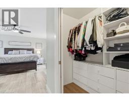 12 DEAN Crescent - 36