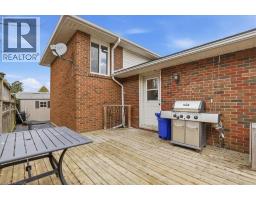 12 DEAN Crescent - 42