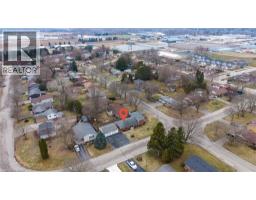 12 DEAN Crescent - 45