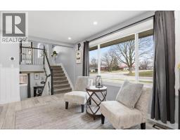 12 DEAN Crescent - 7