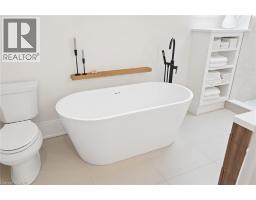 81 NELSON Street - 21