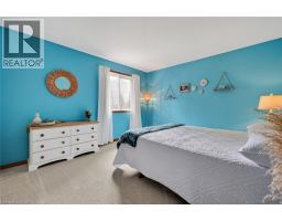 11 MCCREERY Road - 17