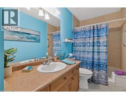 11 MCCREERY Road - 18