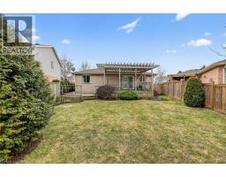11 MCCREERY Road - 36