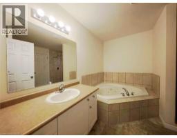 52 MEADOWRIDGE Street - 26