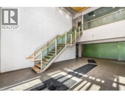 8 HICKORY Street UnitNo. 1002 - 5