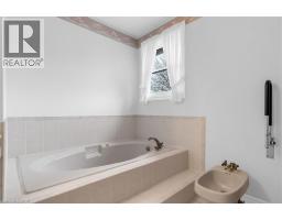 230 MEADOWBROOK Drive UnitNo. 1 - 24