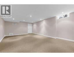 230 MEADOWBROOK Drive UnitNo. 1 - 32