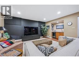 615 CLIPPER Drive - 34