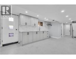 84 AVALON Place - 24