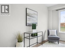 180 LINKS Crescent - 14