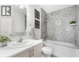 180 LINKS Crescent - 26