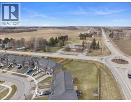 180 LINKS Crescent - 48