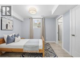 1 BAWCUTT Crescent - 29