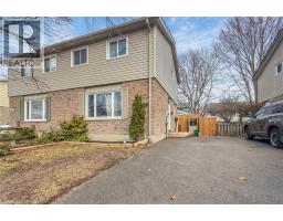 1079 CANFIELD Crescent - 2