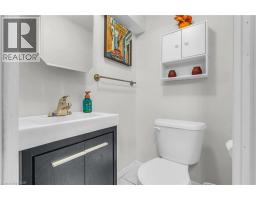 1079 CANFIELD Crescent - 24