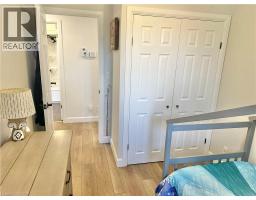 7 SPRUCE GROVE Court - 21