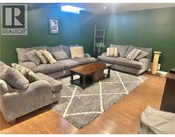 7 SPRUCE GROVE Court - 27