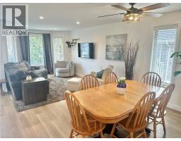7 SPRUCE GROVE Court - 6