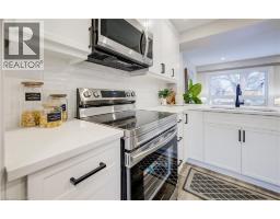 107 BALDWIN Avenue - 13