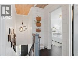 106 LAUREL Street - 11