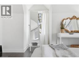 106 LAUREL Street - 16