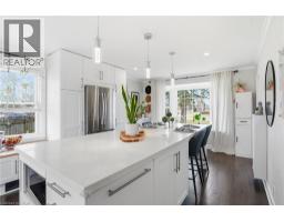 106 LAUREL Street - 6