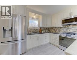 117 ERINBROOK Drive - 13