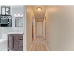 117 ERINBROOK Drive - 19