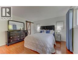 117 ERINBROOK Drive - 21