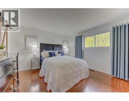 117 ERINBROOK Drive - 22