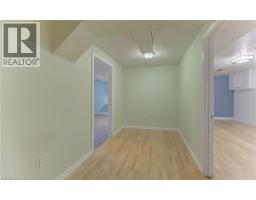 117 ERINBROOK Drive - 32